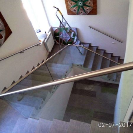 Ограждения лестниц